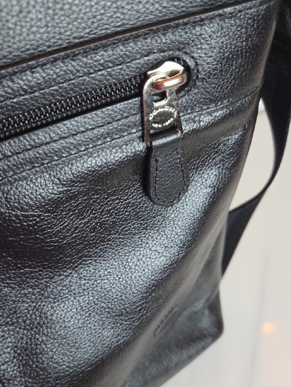Coach Charles Small Messenger Bag -Style F72362 - Picture 11 of 14